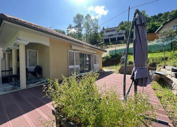 Maison à vendre    5 pièces •  Froges