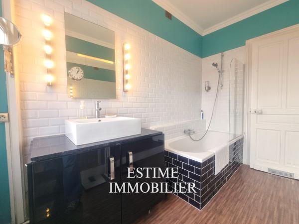Appartement 4 pièce(s) 3 chambre(s) 119 m²