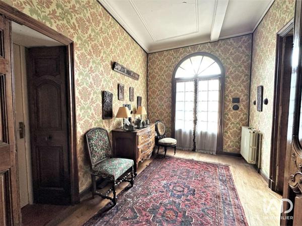 Maison à vendre 17 pièces 690 m² Uzès