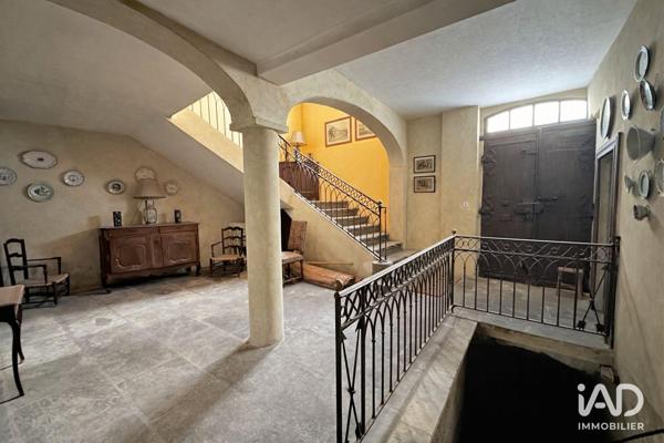 Maison à vendre 17 pièces 690 m² Uzès