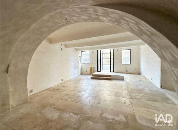 Maison à vendre 17 pièces 690 m² Uzès