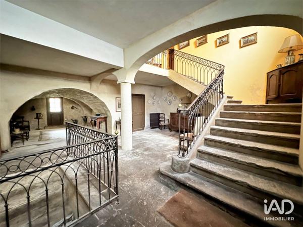 Maison à vendre 17 pièces 690 m² Uzès