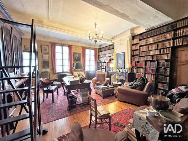 Maison à vendre 17 pièces 690 m² Uzès