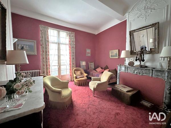 Maison à vendre 17 pièces 690 m² Uzès