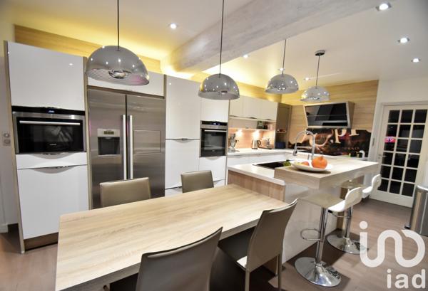 Maison à vendre 10 pièces 320 m² Annet-sur-Marne