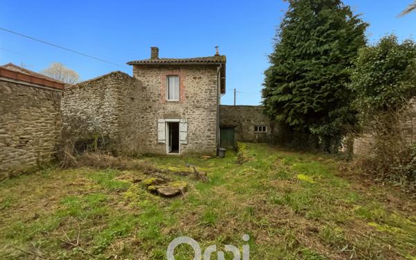 Maison à vendre    2 pièces • 48 m2 Saint-Symphorien-sur-Couze