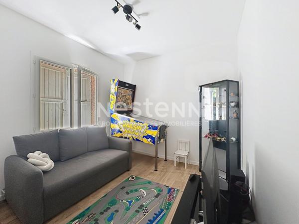 Grande maison familiale avec piscine - 69500 BRON