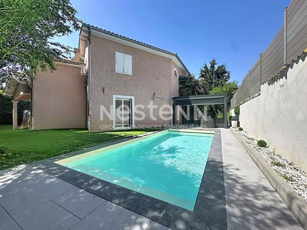 Grande maison familiale avec piscine - 69500 BRON
