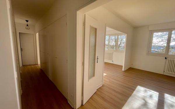 Appartement à vendre    3 pièces • 75 m2 Lorient