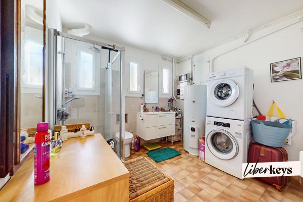 PORT LEUCATE : Charmante maison de 115m² avec extérieur et garage.