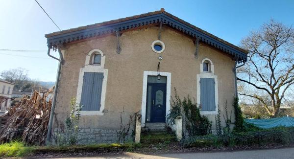 Maison Tonneins 5 pièce(s) 135 m2 sur un terrain de 450 m²