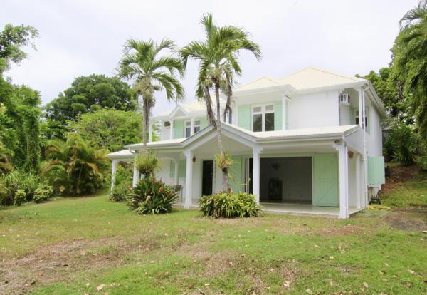 À VENDRE À GOYAVE – MAISON 3 CHAMBRES SUR 1 971 M² DE TERRAIN