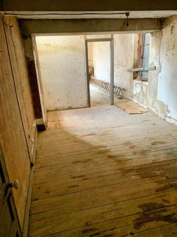 EXCLUSIVITE - Mirepoix - Maison de ville avec sa cour intérieure + garage
