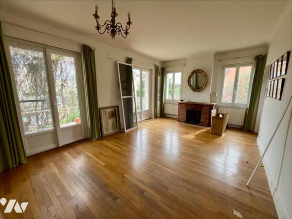 GUILHERAND GRANGES - Maison T5 111 m² 395 000 € charges vendeur