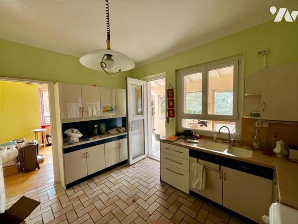 GUILHERAND GRANGES - Maison T5 111 m² 395 000 € charges vendeur