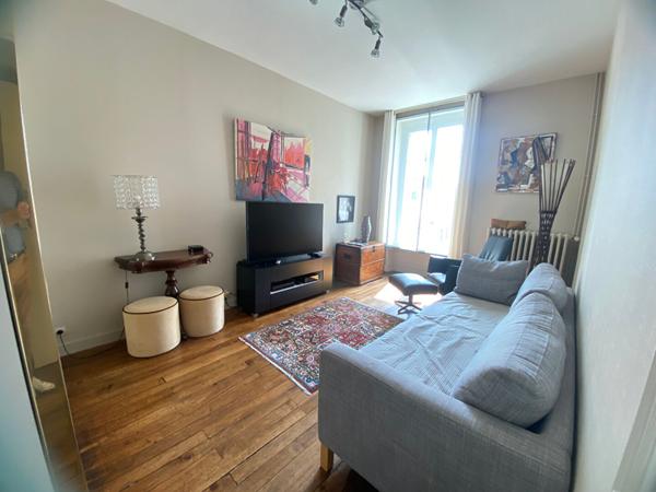 Maison  9 pièces 199 m2