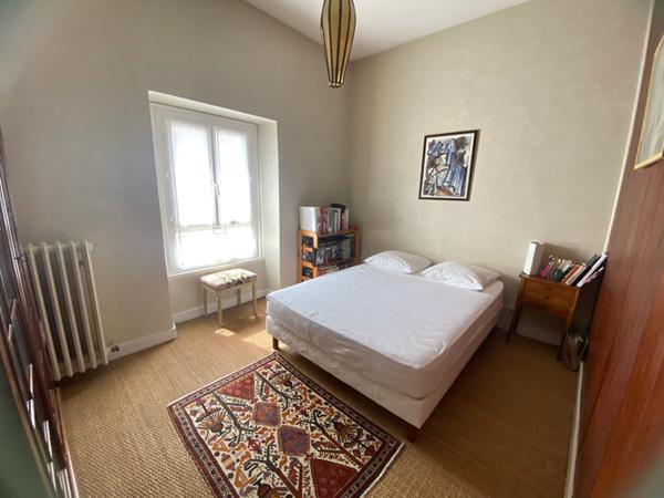 Maison  9 pièces 199 m2