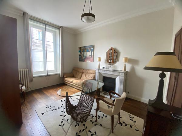 Maison  9 pièces 199 m2