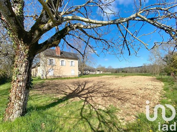 Maison 6 pièces de 141 m² à Terrasson-Lavilledieu (24120)