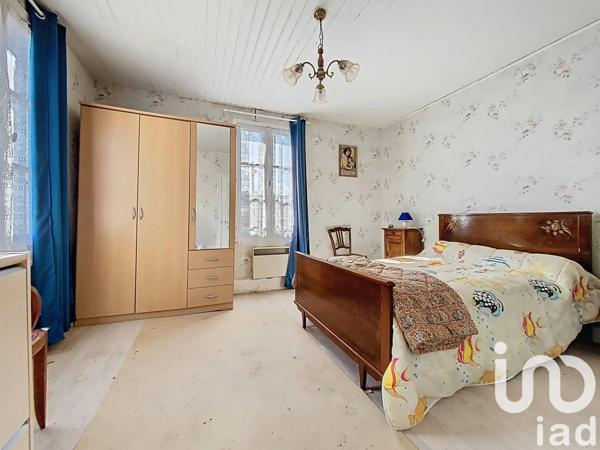 Maison 6 pièces de 141 m² à Terrasson-Lavilledieu (24120)