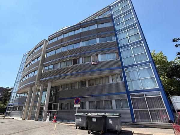 Achat 1 Pieces 19 95000 Cergy idf5700