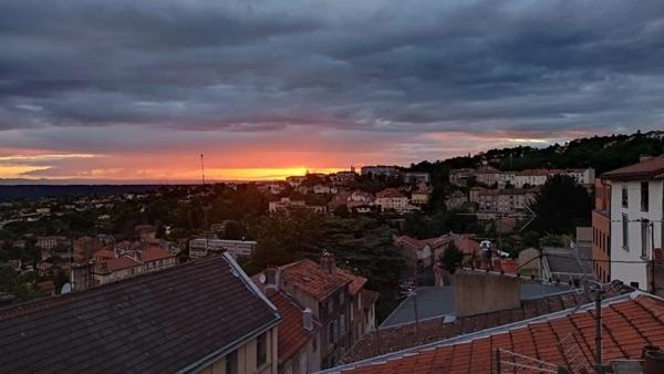 Appartement avec terrasse THIERS (63)