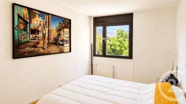 Appartement F4 à vendre  5 pièces - 83,39 m 2   CHAMBERY  - 73