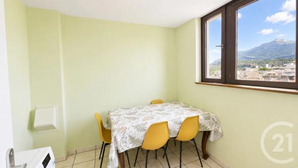 Appartement F4 à vendre  5 pièces - 83,39 m 2   CHAMBERY  - 73