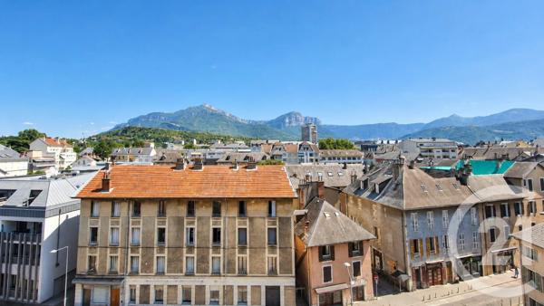 Appartement F4 à vendre  5 pièces - 83,39 m 2   CHAMBERY  - 73