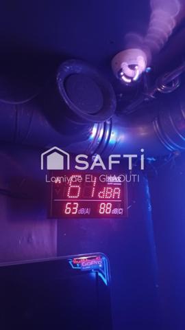 BAR insonorisé festif, TERRASSE permanente et CAVE