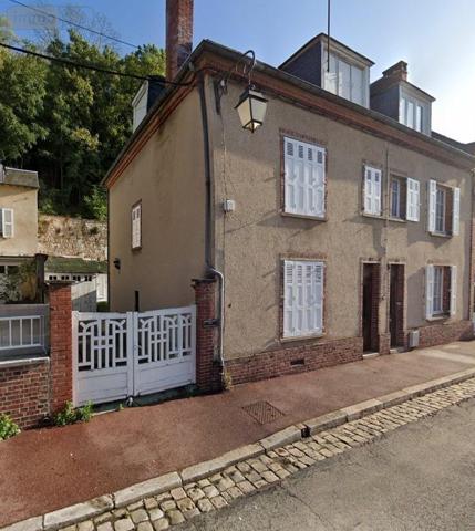 Maison à vendre à Beaumont-le-Roger dans l'Eure (27170), ref : 03156