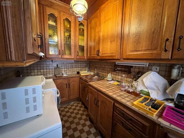 Maison à vendre à Beaumont-le-Roger dans l'Eure (27170), ref : 03156