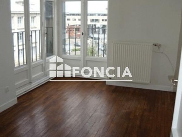 Location Appartement 4 pièces 70.3 m² - 13 ET 15 BOULEVARD PIERRE BROSSOLETTE Laon 02000