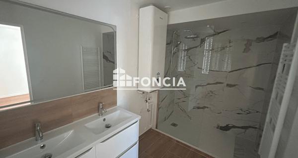 Location Appartement 2 pièces 55.81 m² - Chartres 28000