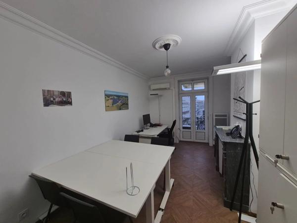 Location Bureau 6 pièces 140 m2 à Montpellier