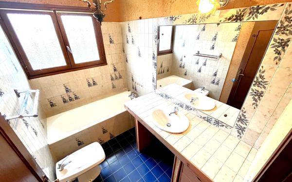 Maison à vendre    5 pièces • 155 m2 Saint-Paul-lès-Dax