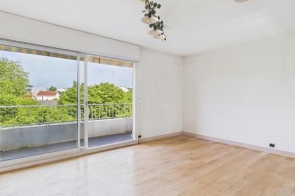 Vente - Appartement 4 pièces 93 m 2 SAINT HERBLAIN (44800)