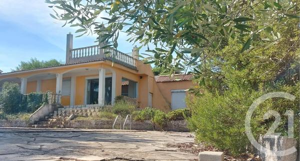 Maison à vendre  4 pièces - 136,60 m 2   COGOLIN  - 83