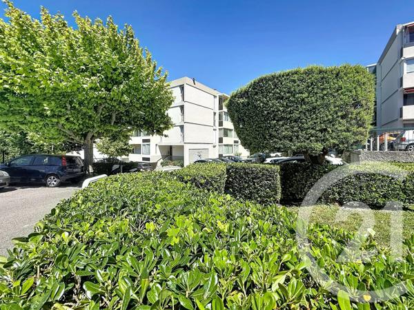 Appartement F4 à vendre  4 pièces - 71 m 2   SEPTEMES LES VALLONS  - 13