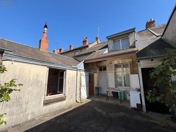 Maison de ville à vendre à Châteauroux dans l'Indre (36000), ref : JA/757   
Centre ville