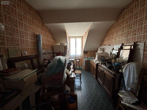 Maison de ville à vendre à Châteauroux dans l'Indre (36000), ref : JA/757   
Centre ville