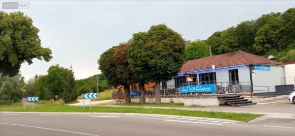 Immeuble à vendre à Bannes en Haute-Marne (52360), ref : 020/989