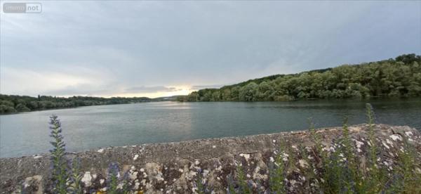 Immeuble à vendre à Bannes en Haute-Marne (52360), ref : 020/989