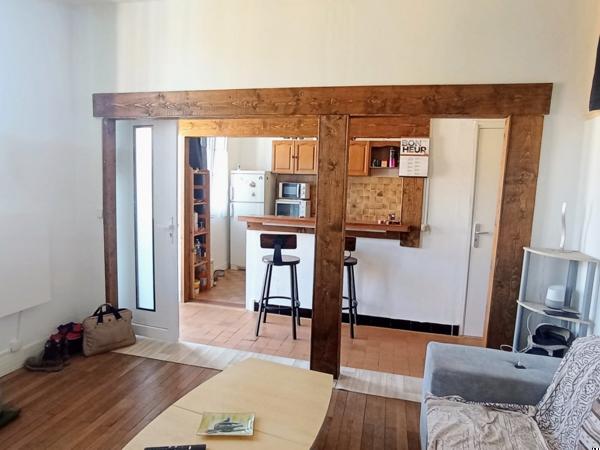 Petite maison de village rénovée