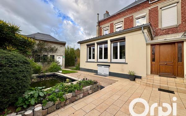 Maison à vendre    8 pièces • 335 m2 Calais