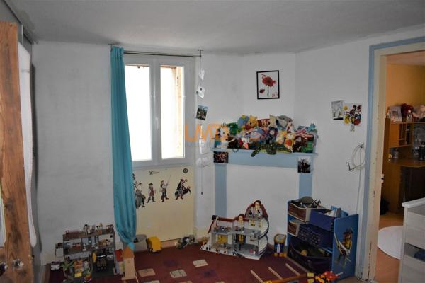 Maison de village charmante à Aubin