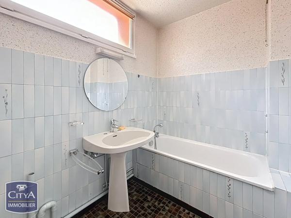 Appartement à vendre 5 pièces 107.43m² Mâcon (71000)