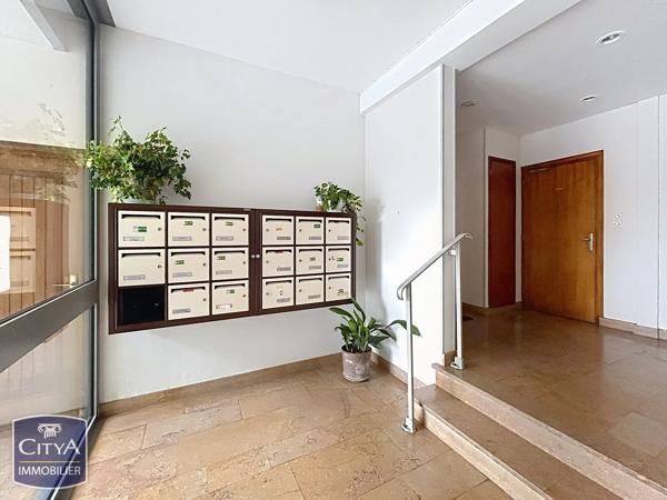 Appartement à vendre 5 pièces 107.43m² Mâcon (71000)