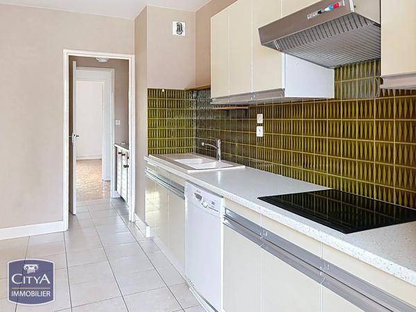 Appartement à vendre 5 pièces 107.43m² Mâcon (71000)