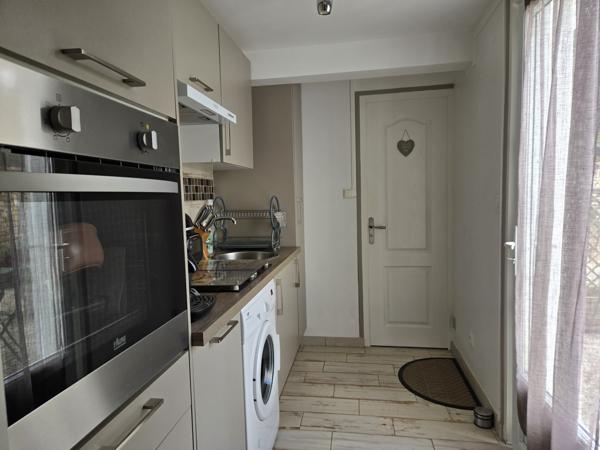 Immeuble 140.46 m² 1 etage(s)